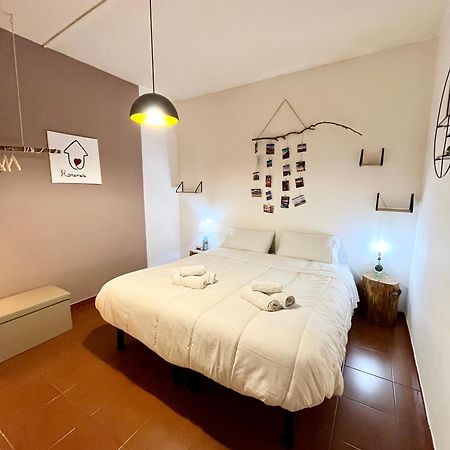 Appartamento Homemade A Due Passi Da Centro Biella Bagian luar foto